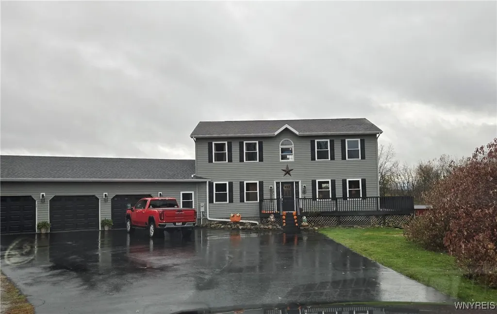 Property at 1359 Cross Road, Freedom, NY 14065