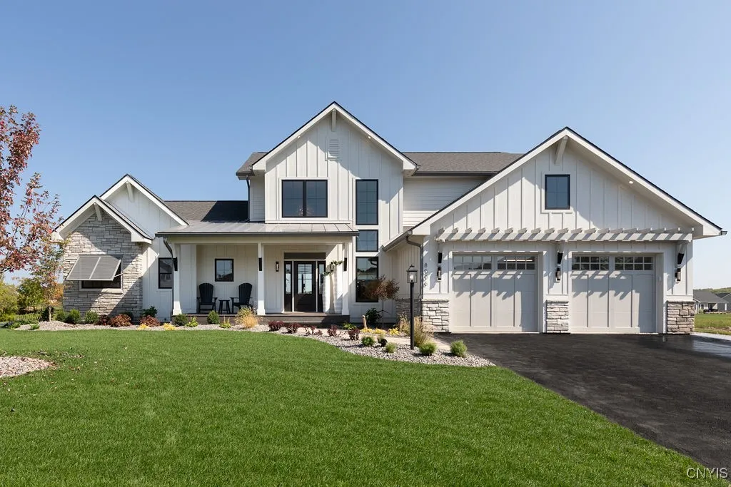 Property at 7040 Whitney Farm Lane, Pompey, NY 13078