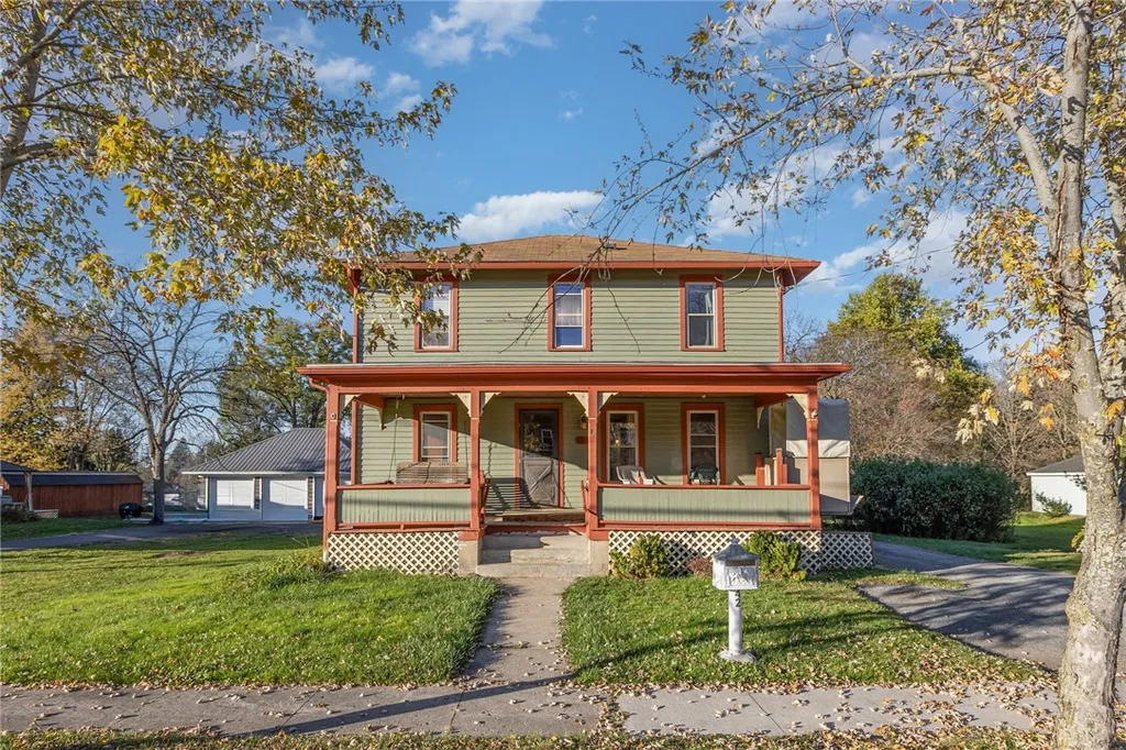 Property at 42 Stephens Street, Manchester, NY 14432