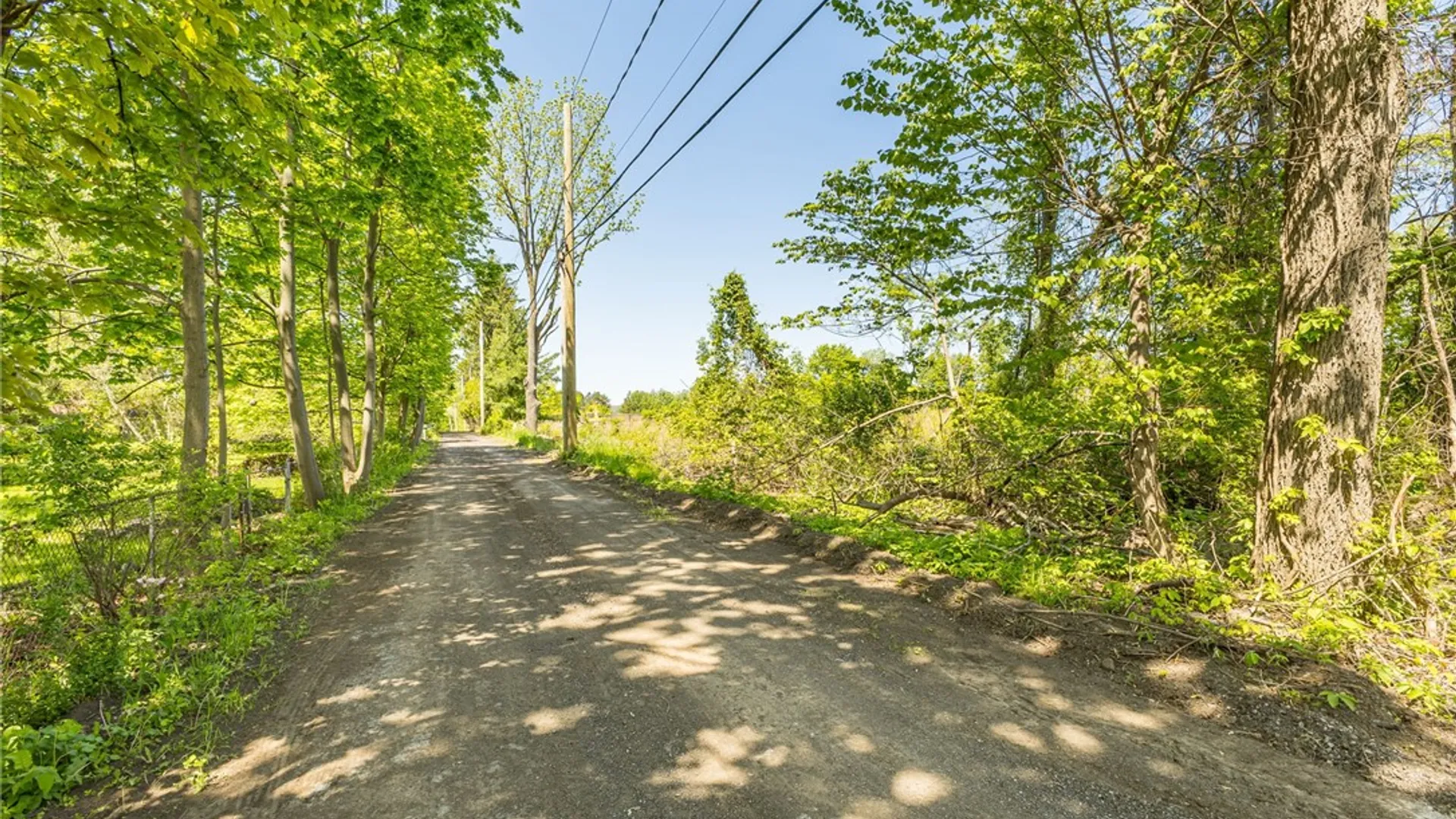 Property at 70 Avalon Trail, Penfield, NY 14580 4