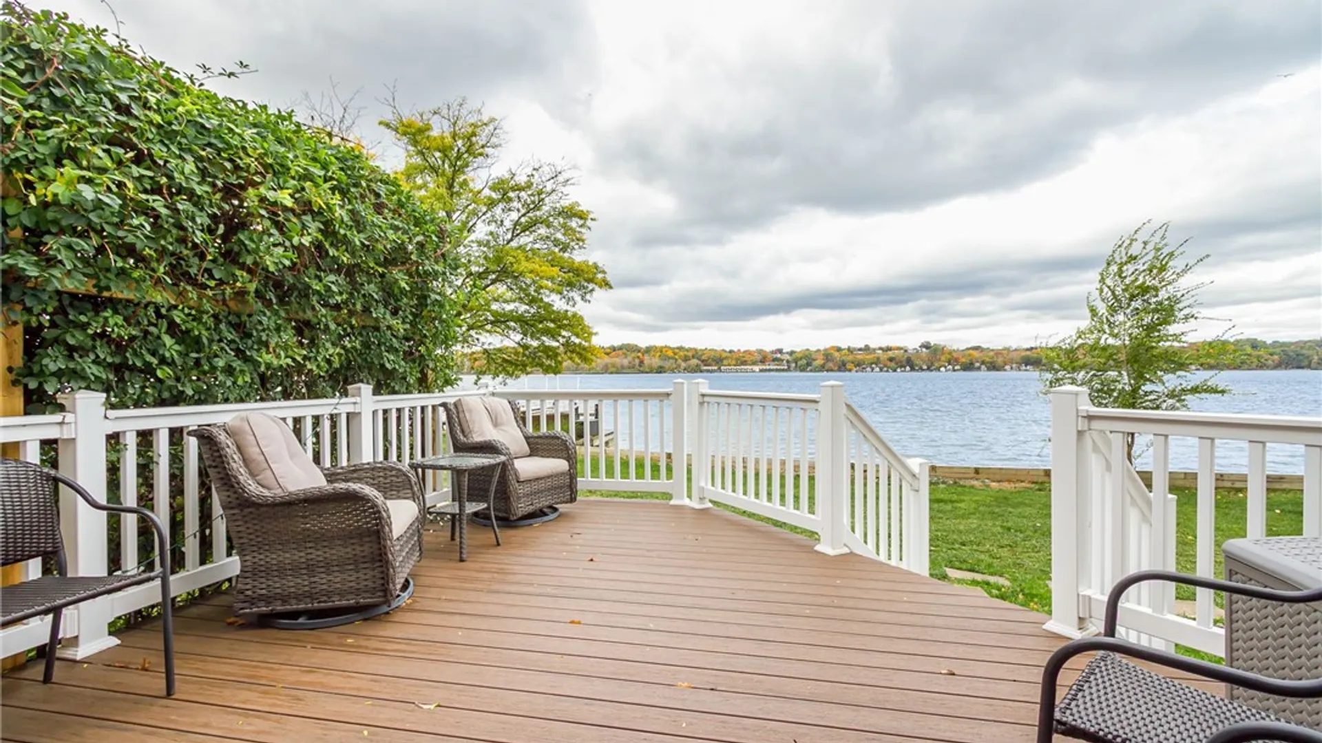 Property at 70 Avalon Trail, Penfield, NY 14580 7