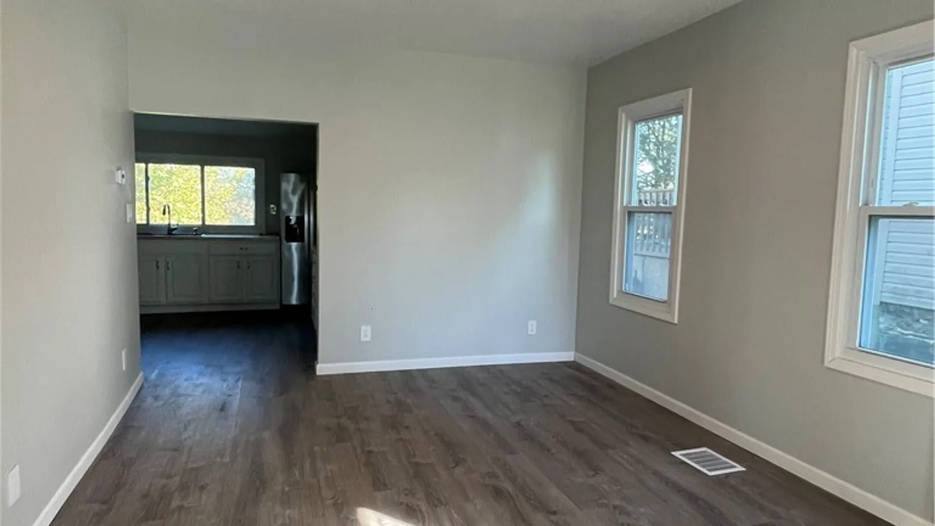 Property at 285 W 8th Street, Oswego, NY 13126 6