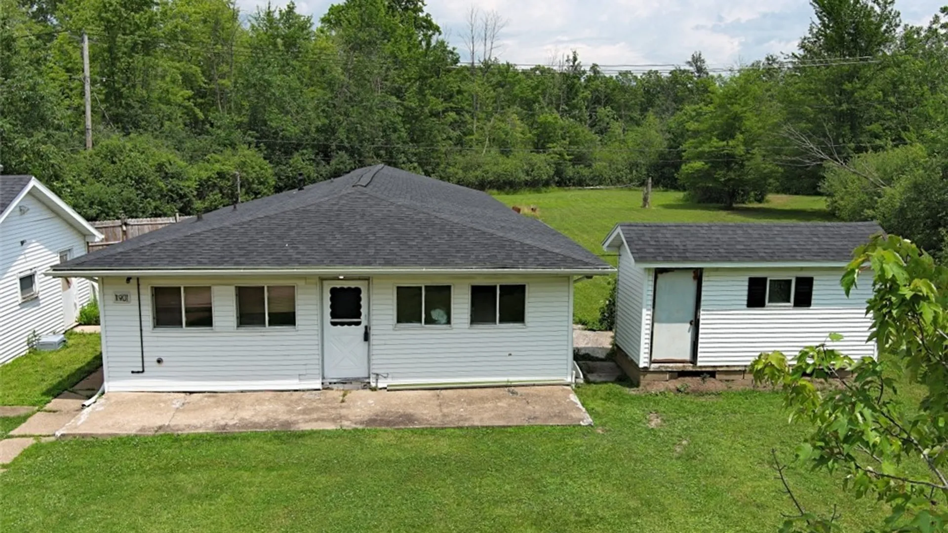 Property at 1901 Grand Island Boulevard, Grand Island, NY 14072 4