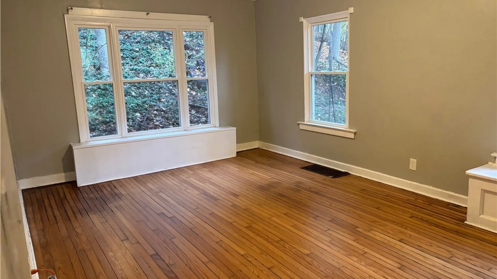 Property at 120 Scottholm Terrace, Syracuse, NY 13224 7