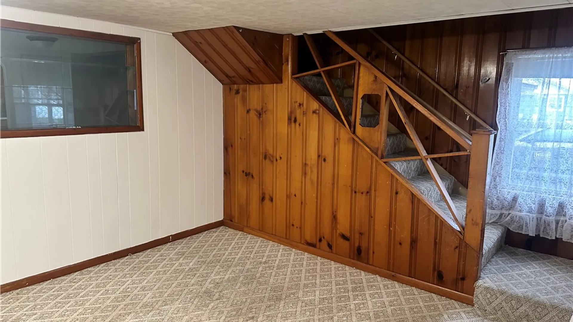 Property at 17 Waite Street, Norwich, NY 13815 14