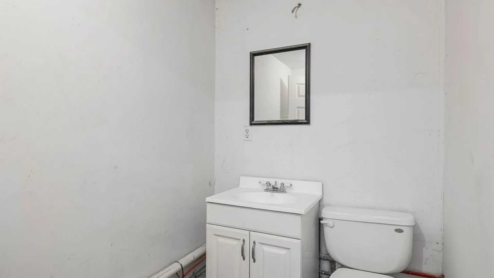 Property at 5621 Lockport Road, Niagara, NY 14305 18