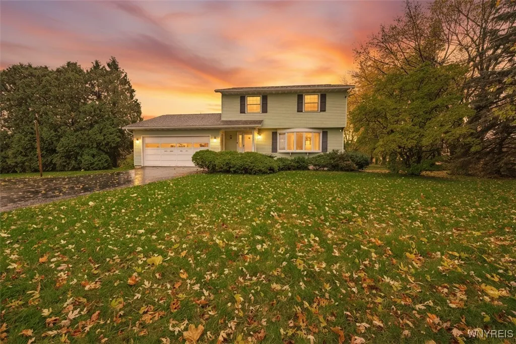 Property at 7744 Rochester Road, Royalton, NY 14067