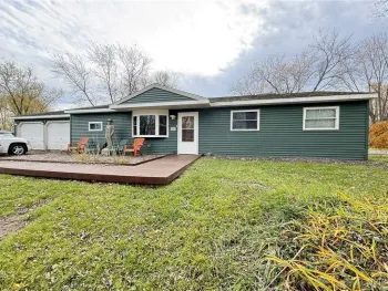 Property at 7926 Rinaldo Boulevard N, Cicero, NY 13030