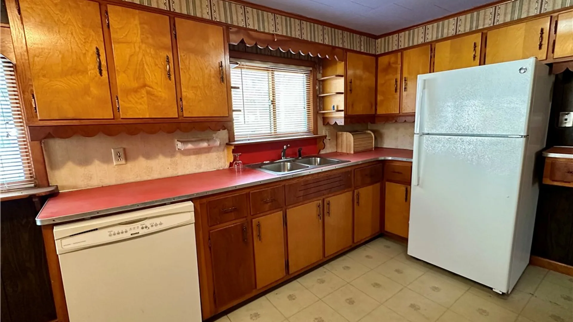 Property at 246 S Marvin Street, Smethport Boro, PA 16749 13