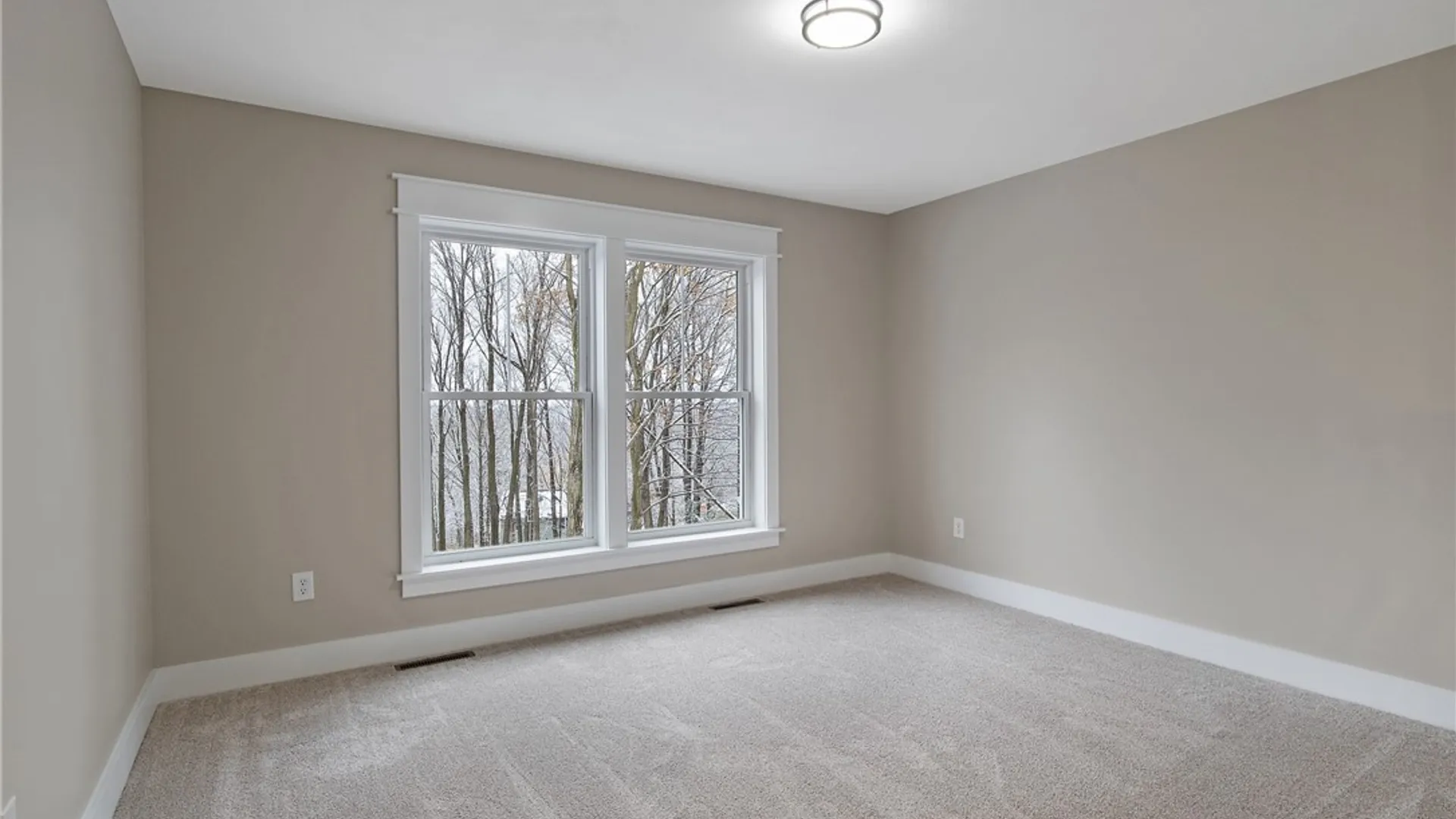 Property at 112 Topaz Trail, Camillus, NY 13219 32