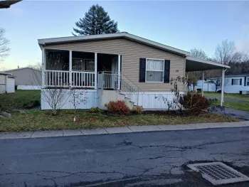 Property at 139 Cayuga Way, Manchester, NY 14504