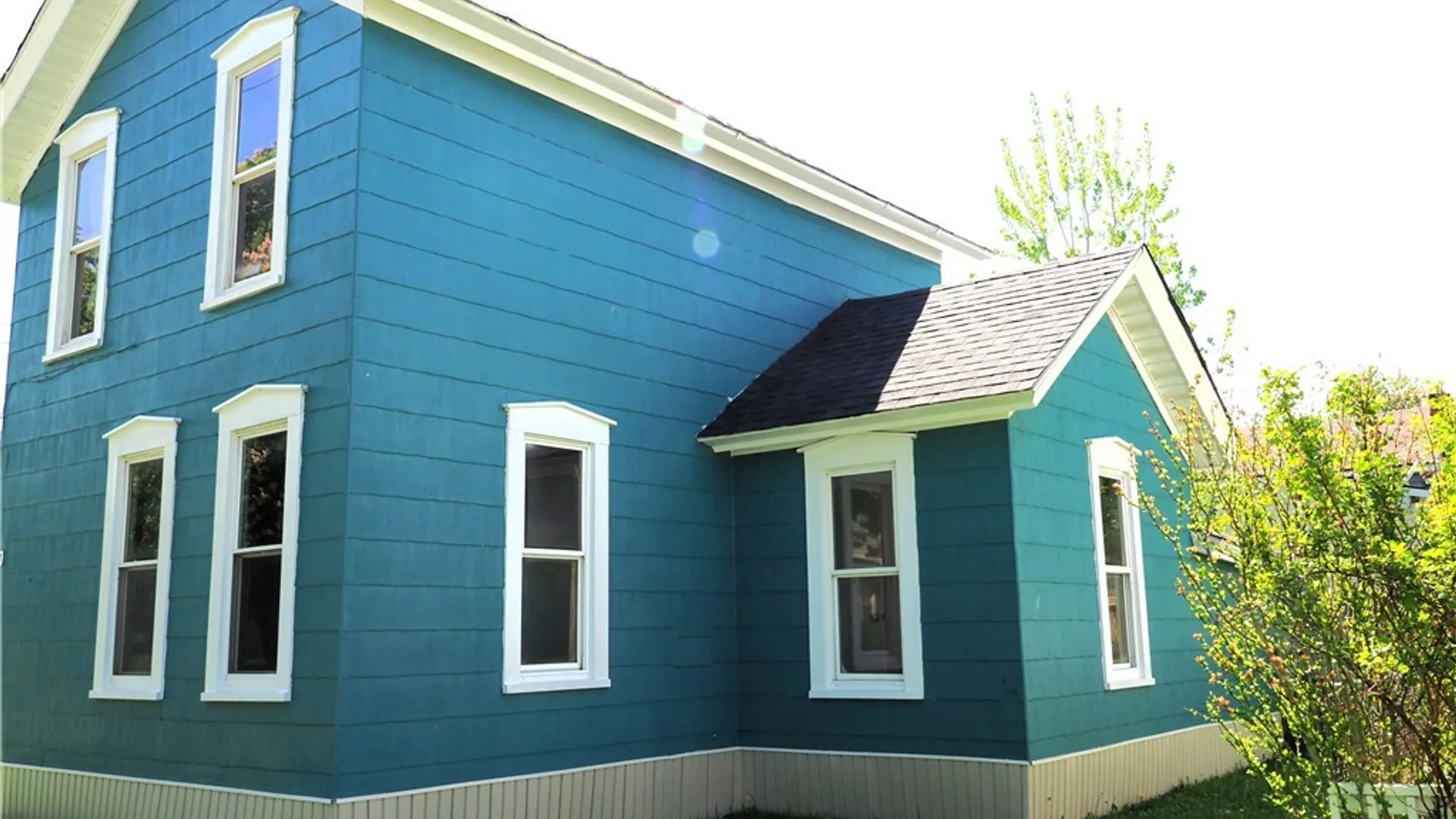 Property at 83 W 2nd Street, Dunkirk, NY 14048 4