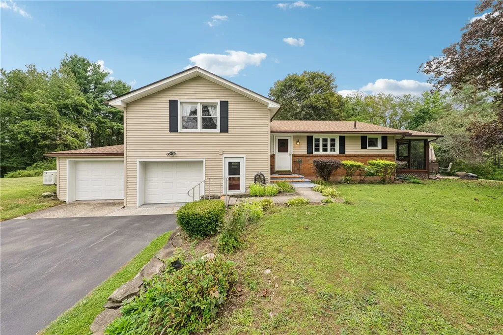 Property at 345 Liberty Street, Warsaw, NY 14569