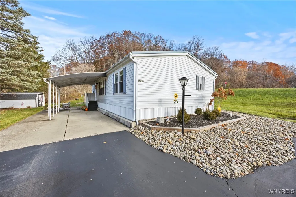Property at 1023A Wish Circle, Marilla, NY 14052