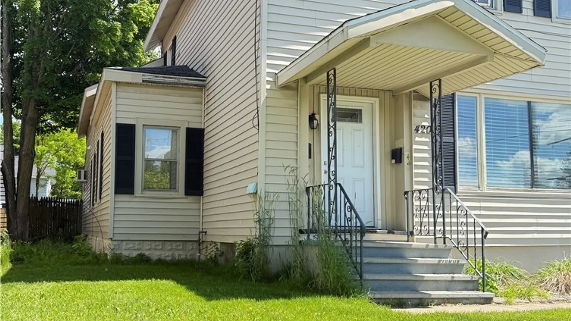 Property at 420 W Dominick Street, Rome, NY 13440 3