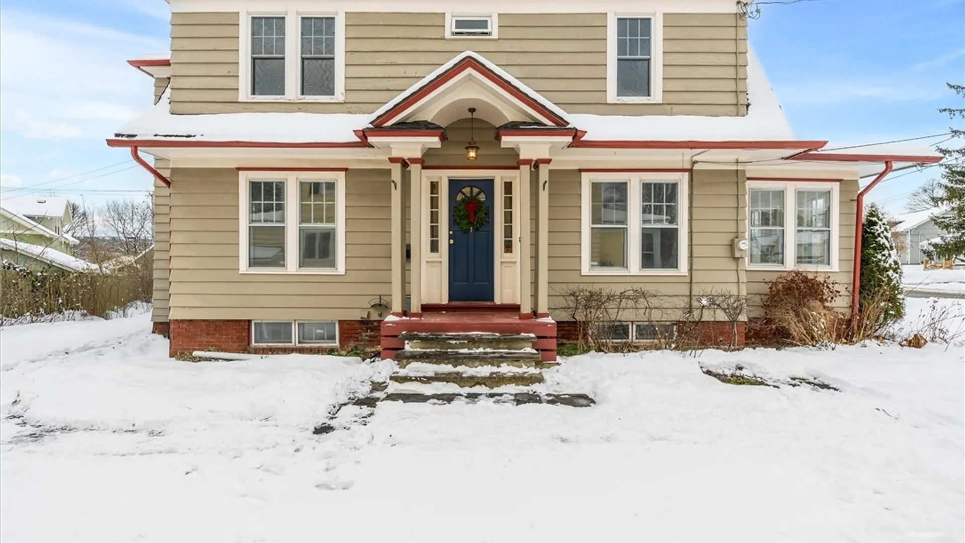 Property at 313 Strathmore Drive, Syracuse, NY 13207 4