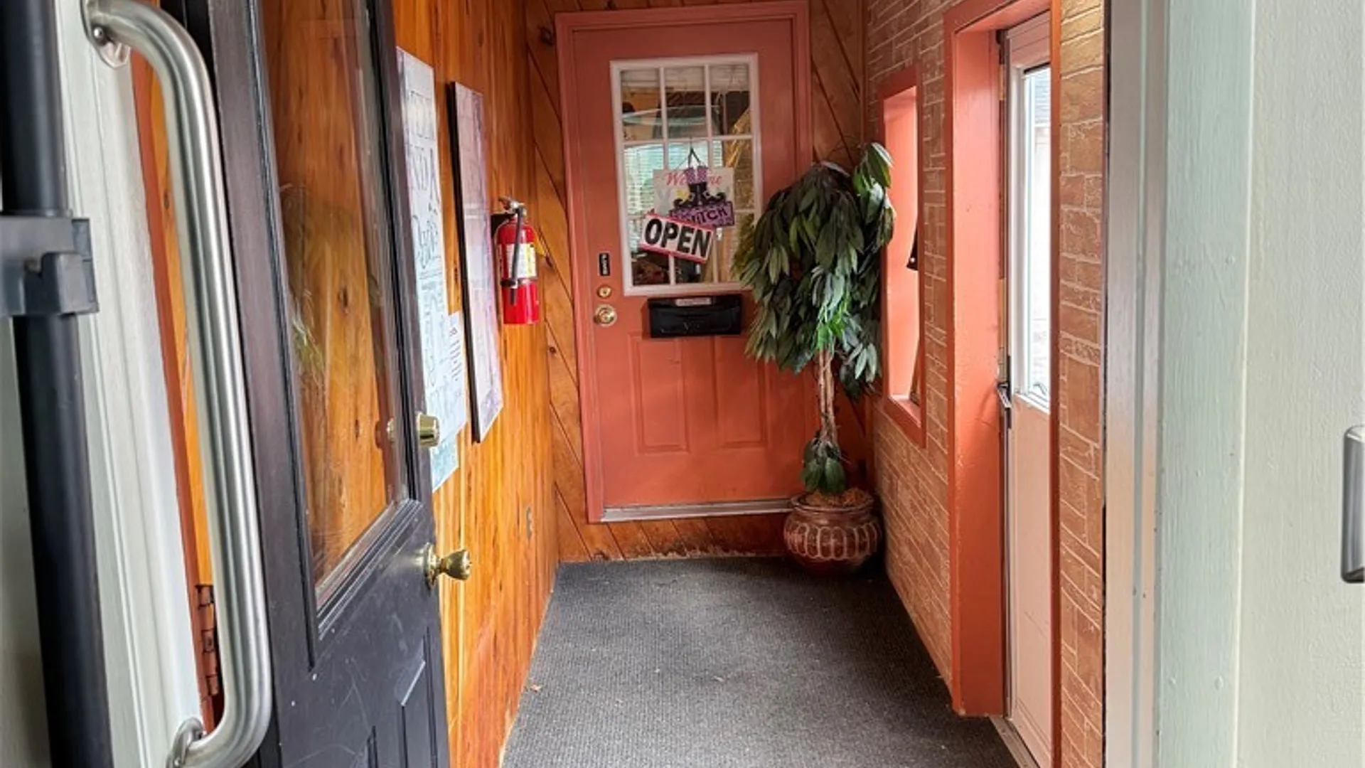 Property at 420 W Dominick Street, Rome, NY 13440 16
