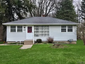 Property at 430 E Oak Orchard Street, Shelby, NY 14103