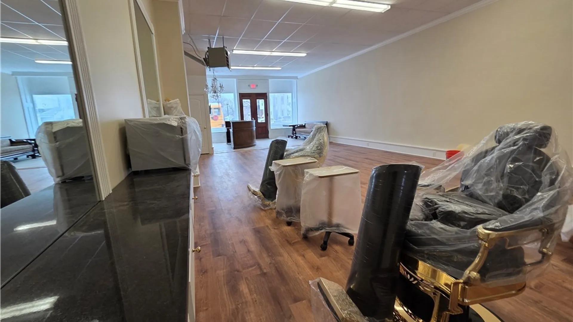 Property at 6 State Street, Royalton, NY 14105 8