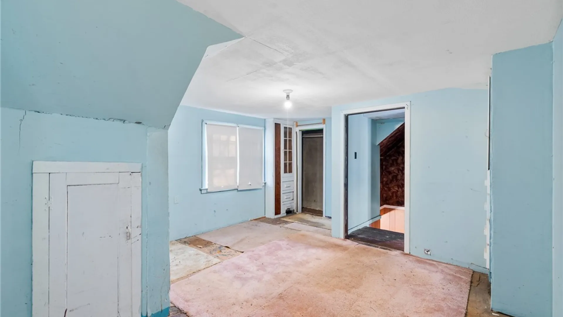 Property at 404 W Roswell Avenue, Onondaga, NY 13120 21