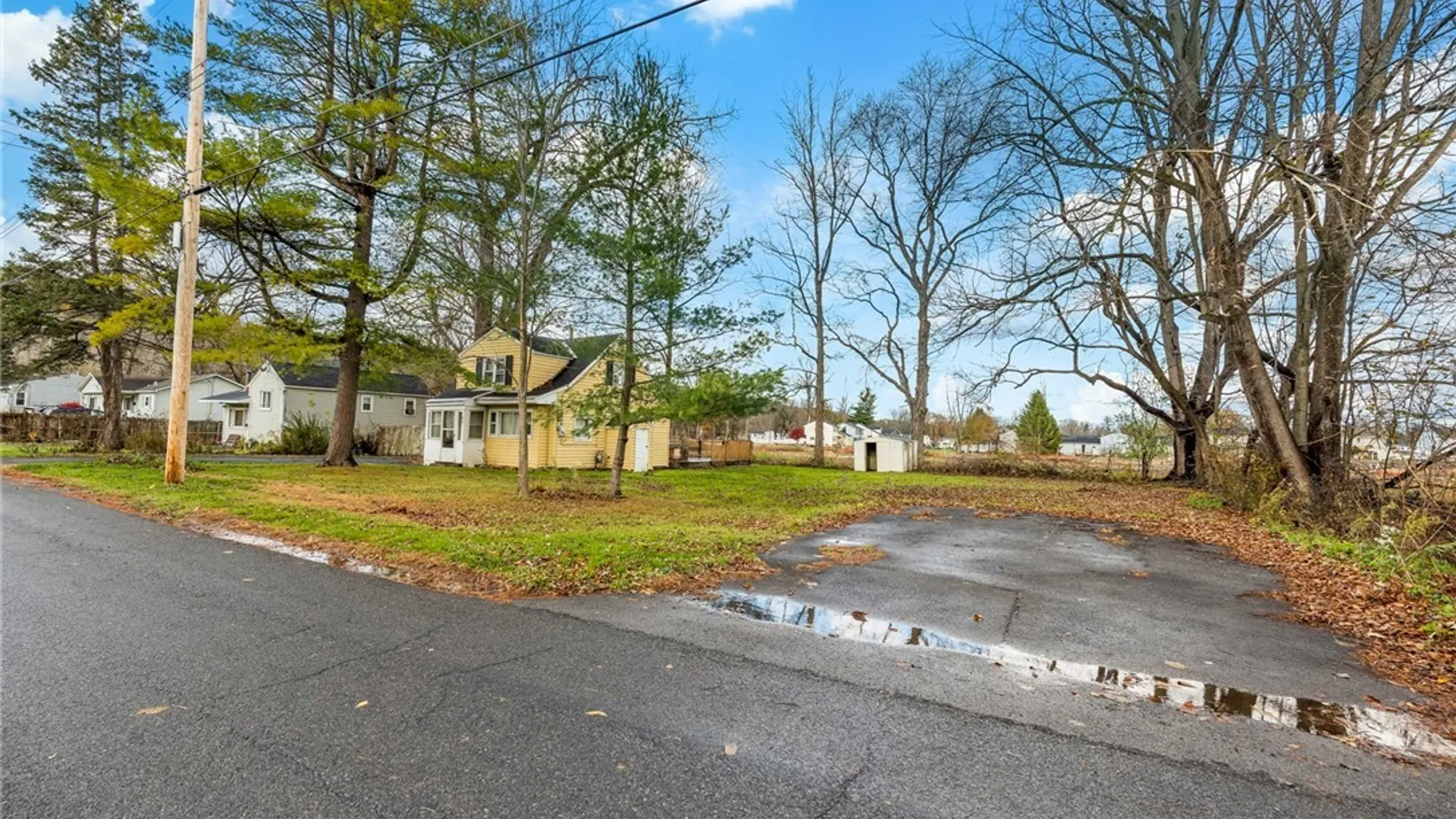 Property at 404 W Roswell Avenue, Onondaga, NY 13120 36