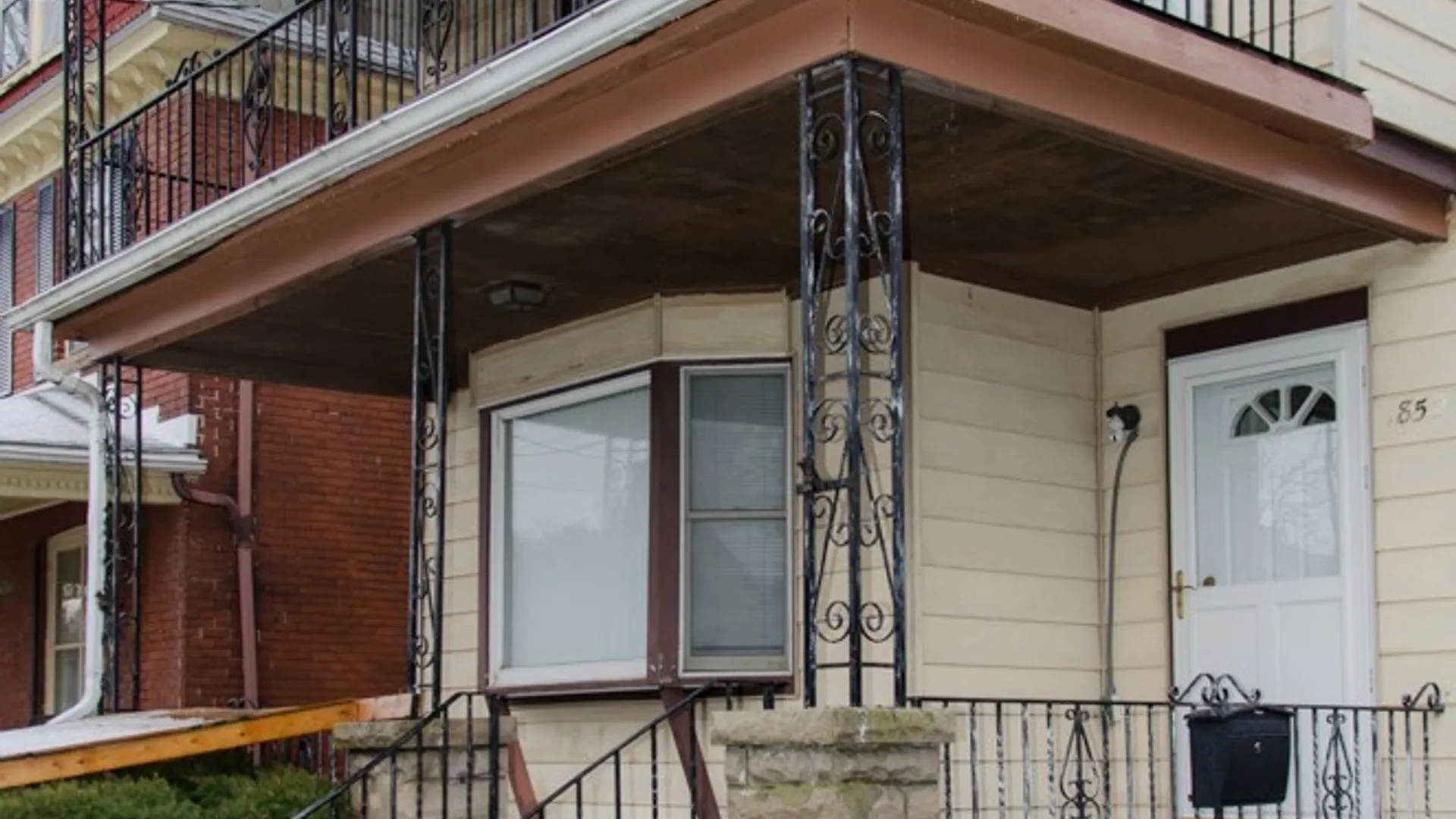 Property at 1852 Niagara Avenue, Niagara Falls, NY 14305 2