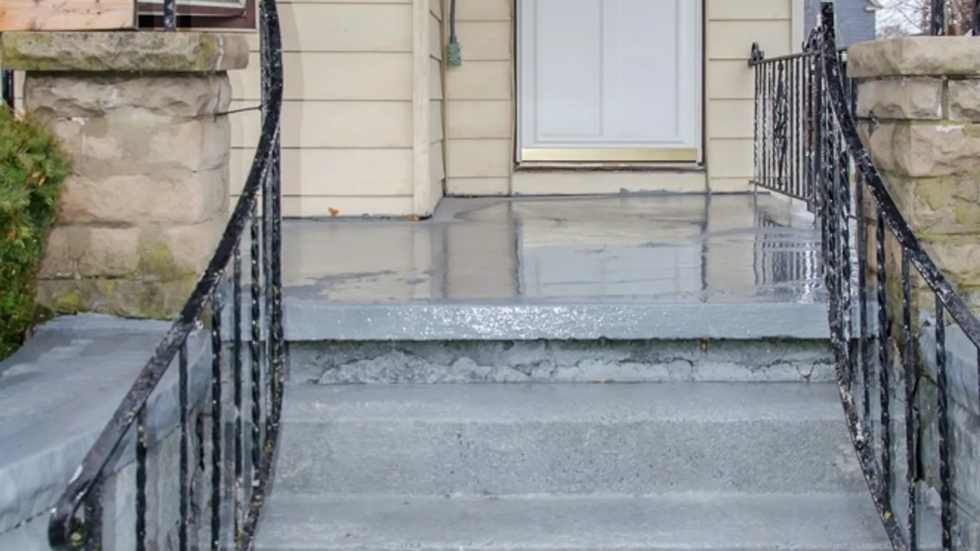 Property at 1852 Niagara Avenue, Niagara Falls, NY 14305 3