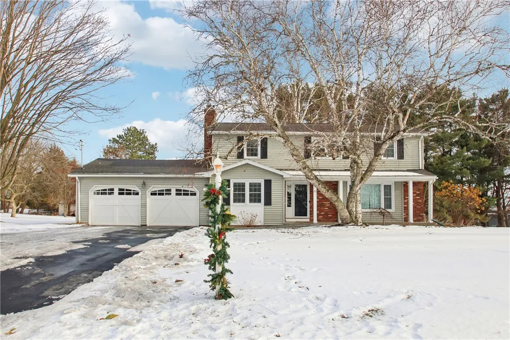 Property at 23 Farmcrest Drive, Rush, NY 14543