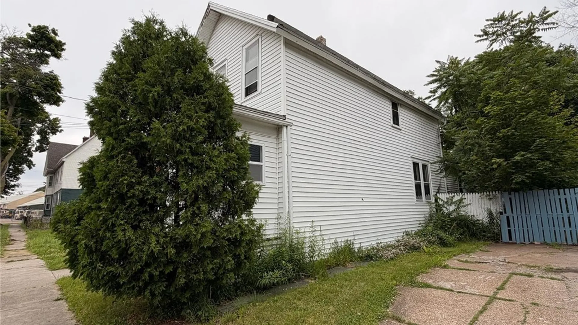 Property at 255 Orange Street, Buffalo, NY 14204 4