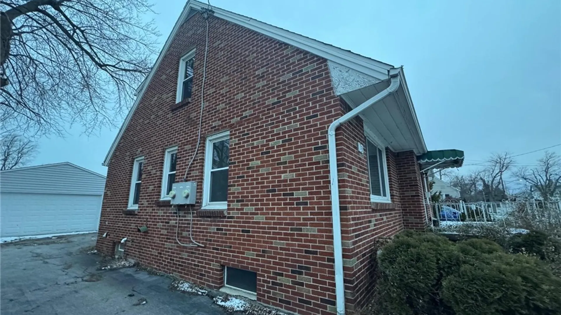Property at 73 Marlowe Avenue, Hamburg, NY 14219 3