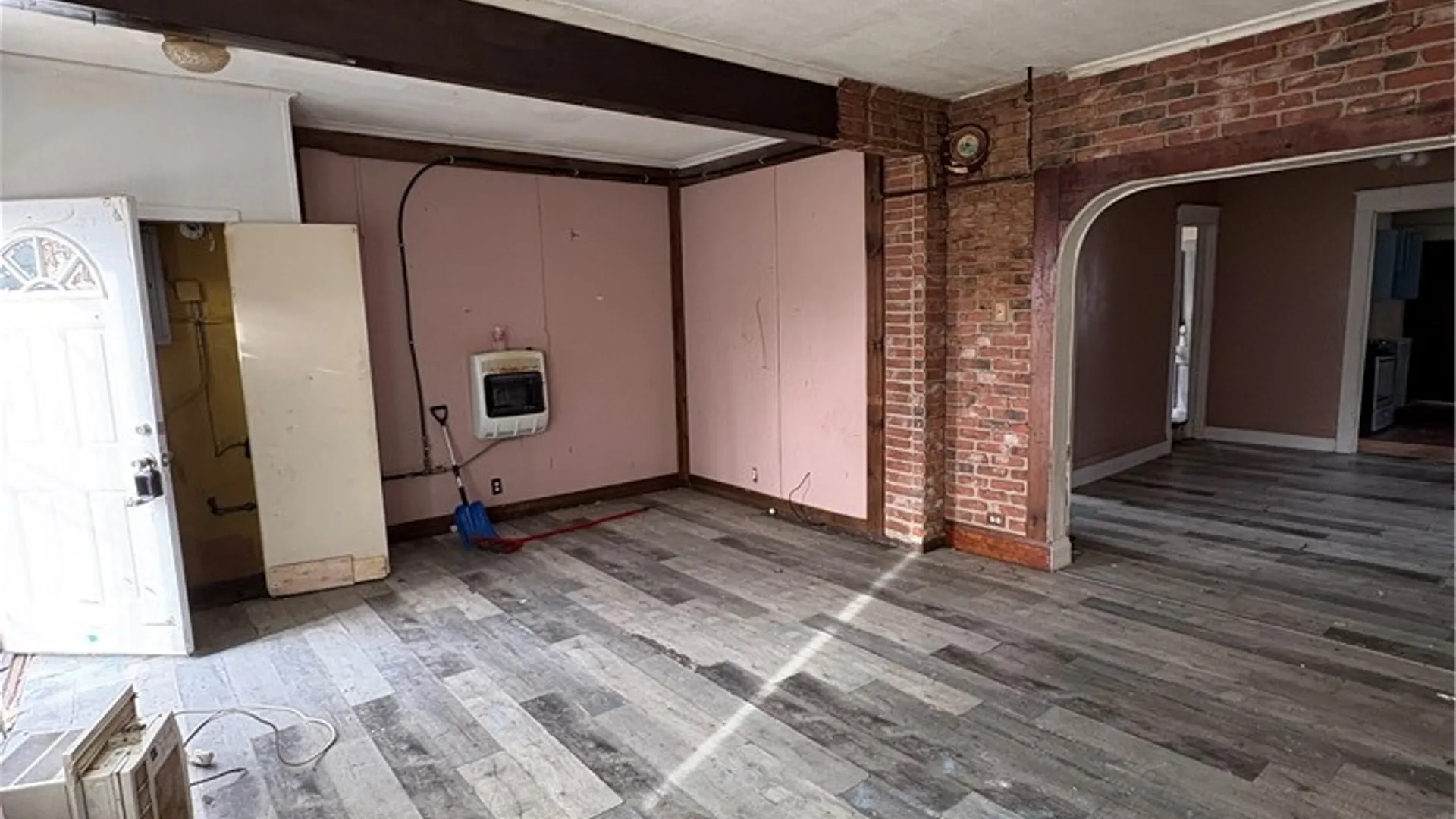 Property at 52 Clifford Street, Buffalo, NY 14210 3
