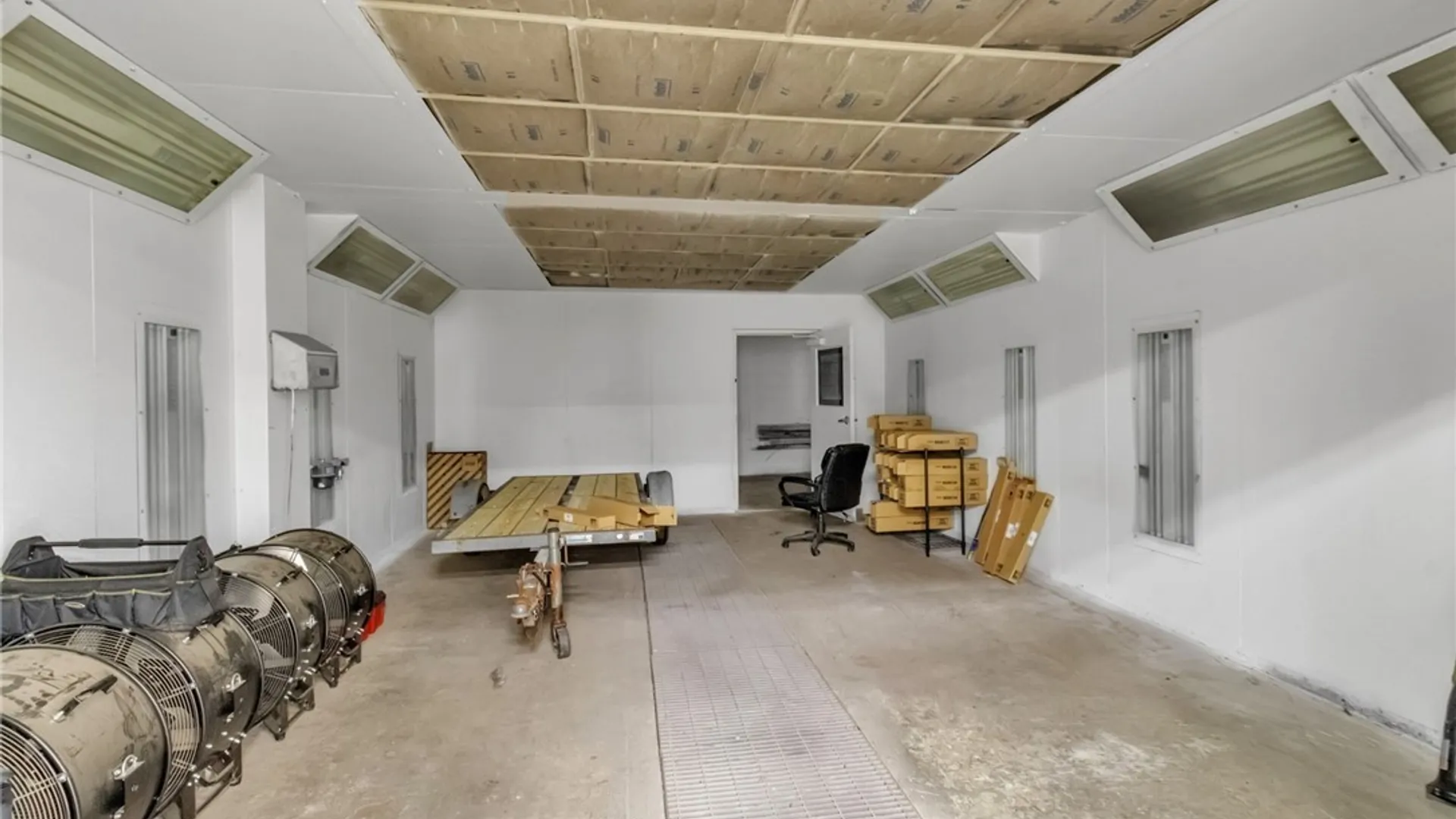Property at 874 Niagara Falls Boulevard, Tonawanda, NY 14223 14