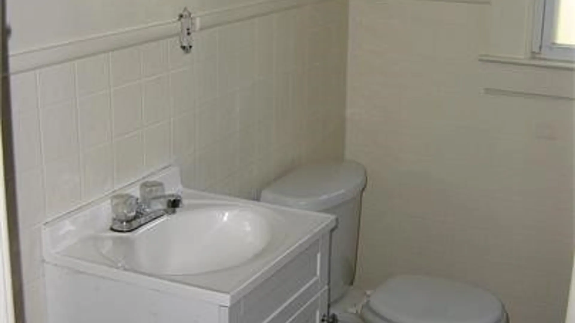 Property at 121 Sedgwick Street, Syracuse, NY 13203 10