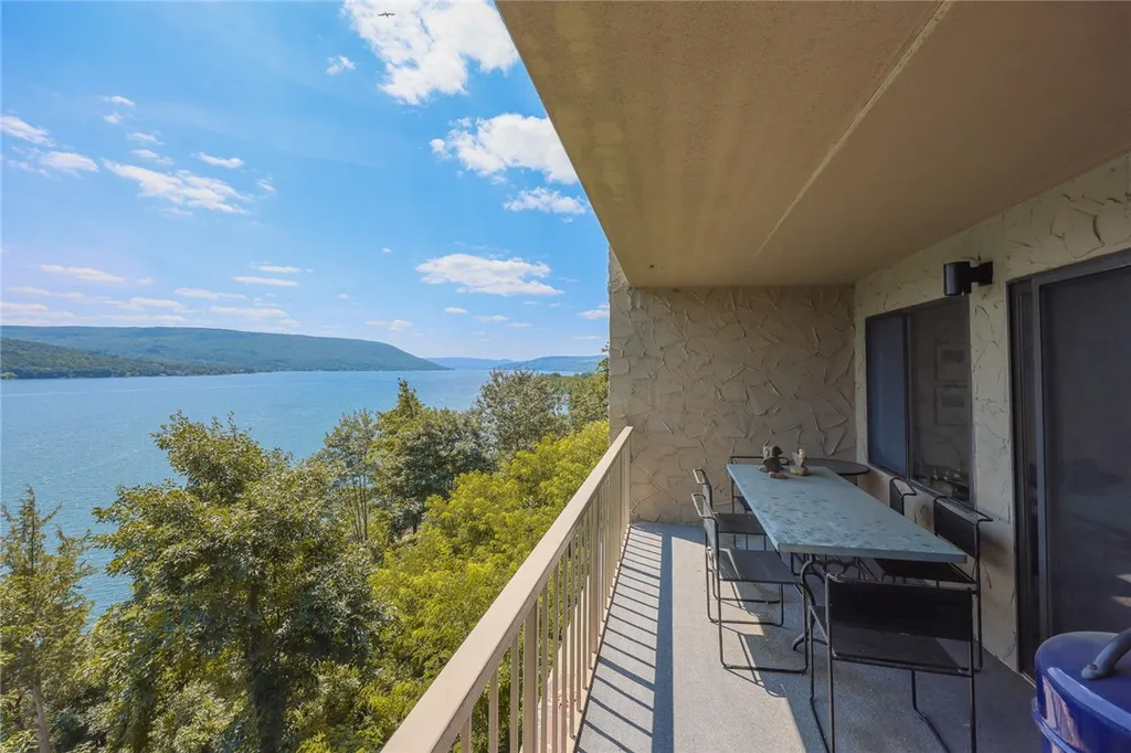 Property at 130 Cliffside Drive, South Bristol, NY 14424