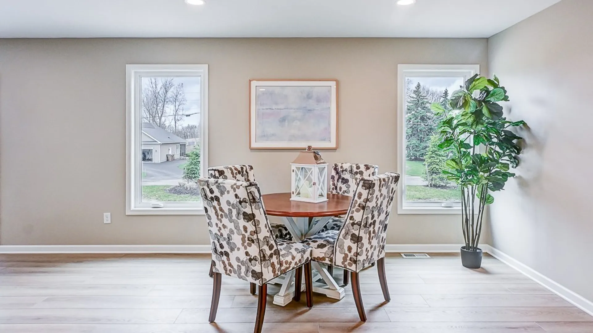 Property at 150 Cloverleaf Court, Cheektowaga, NY 14043 5