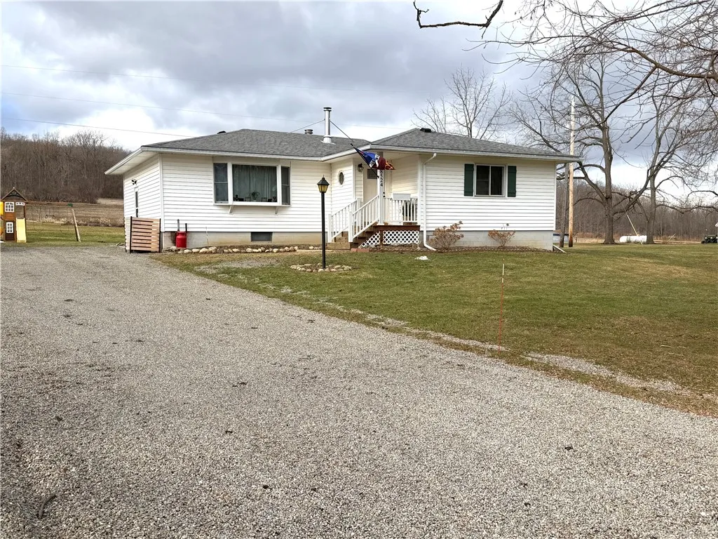Property at 8524 Green Road, West Sparta, NY 14437
