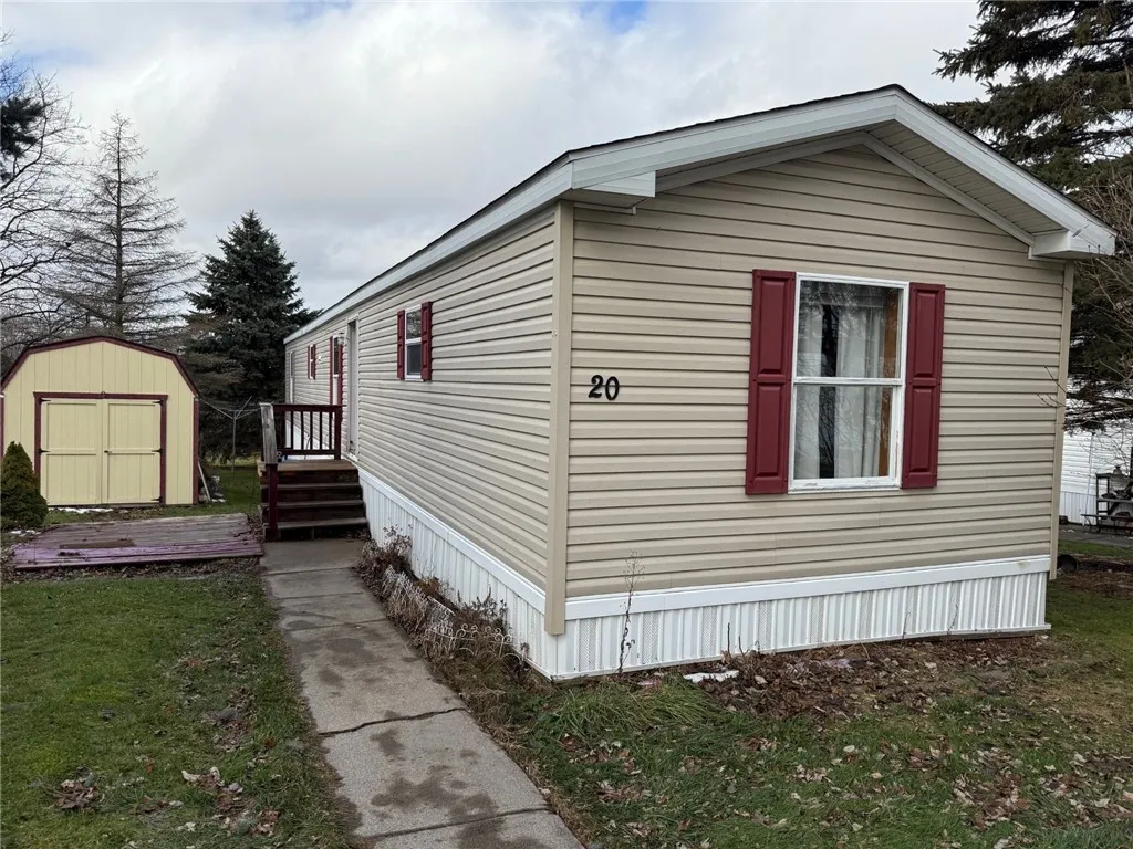 Property at 20 Bloomdale MHP, West Bloomfield, NY 14469