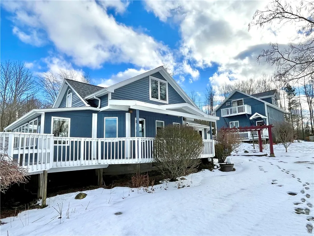 Property at 11604 Tompkins Point Road, Huron, NY 14590