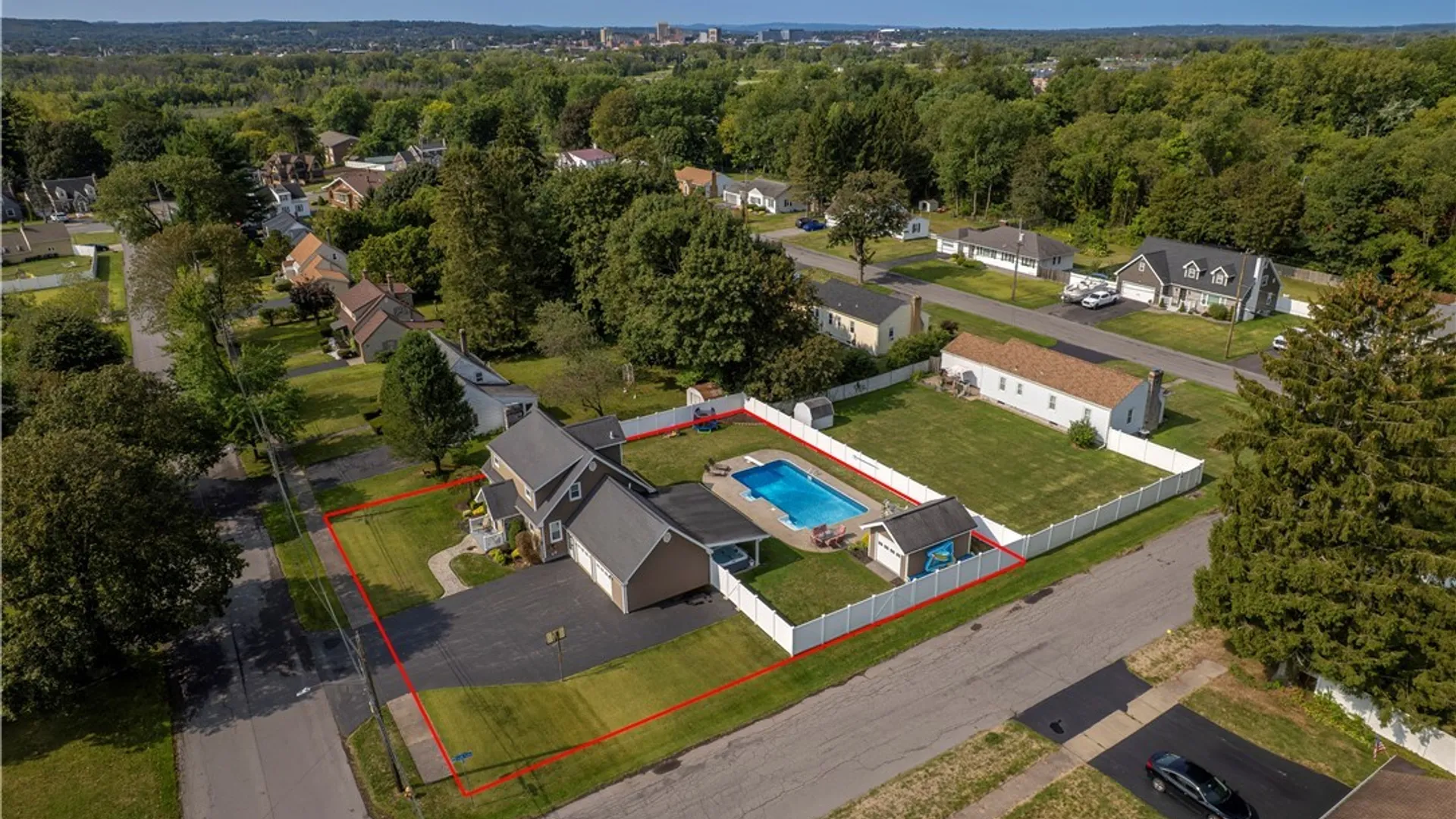 Property at 411 Linda View Lane, Utica, NY 13502 6