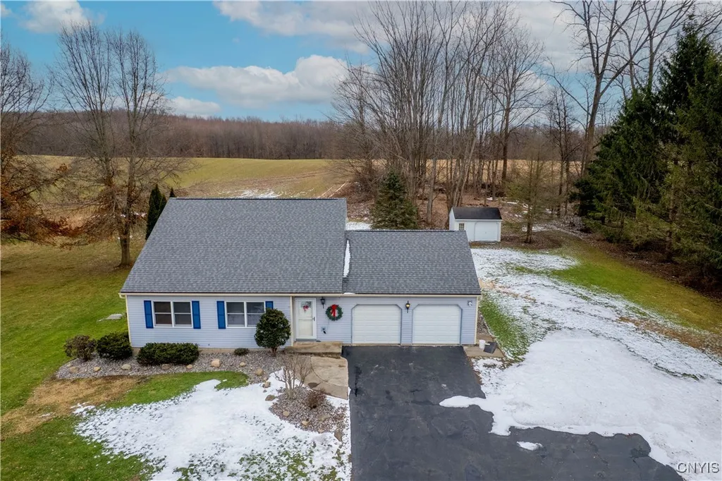 Property at 5784 Fikes Road, Elbridge, NY 13112