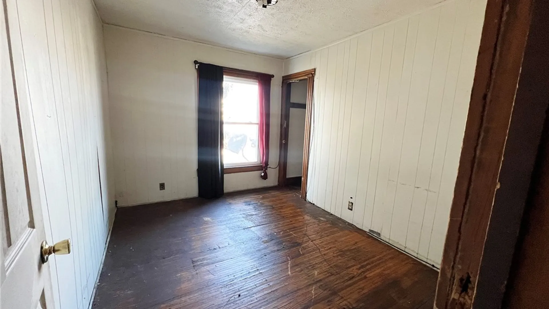 Property at 868 Plymouth Ave S, Rochester, NY 14608 32