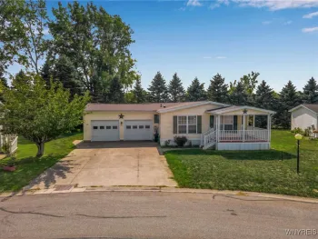 Property at 66 W Main, Pembroke, NY 14036