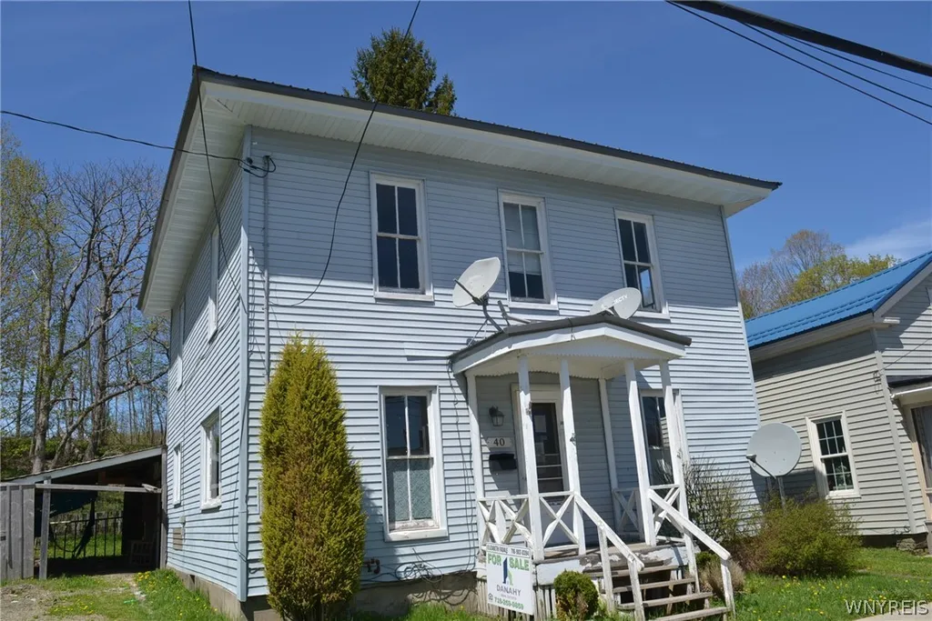 Property at 40 Jefferson Street, New Albion, NY 14719