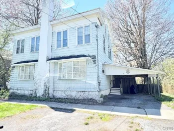 Property at 171 S Market Street, Cape Vincent, NY 13618