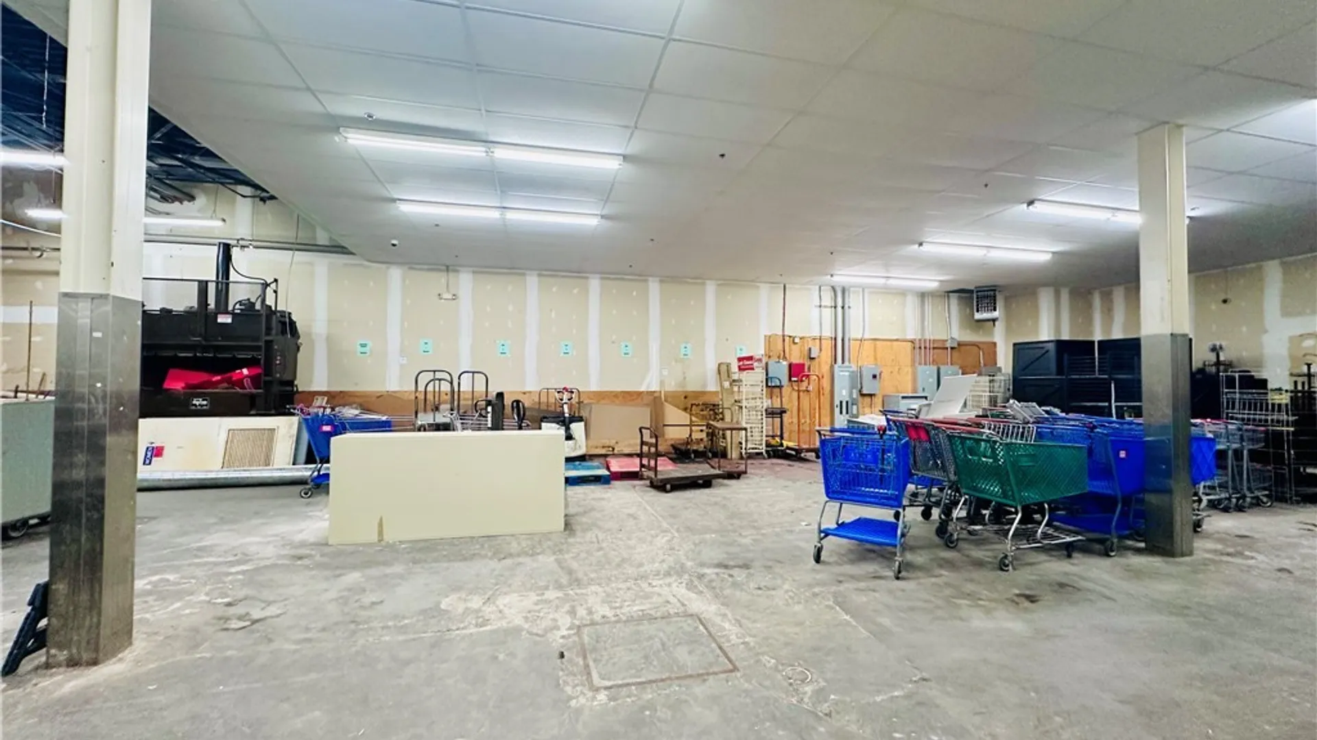 Property at 45-47 Ellicott Street, Batavia City, NY 14020 24
