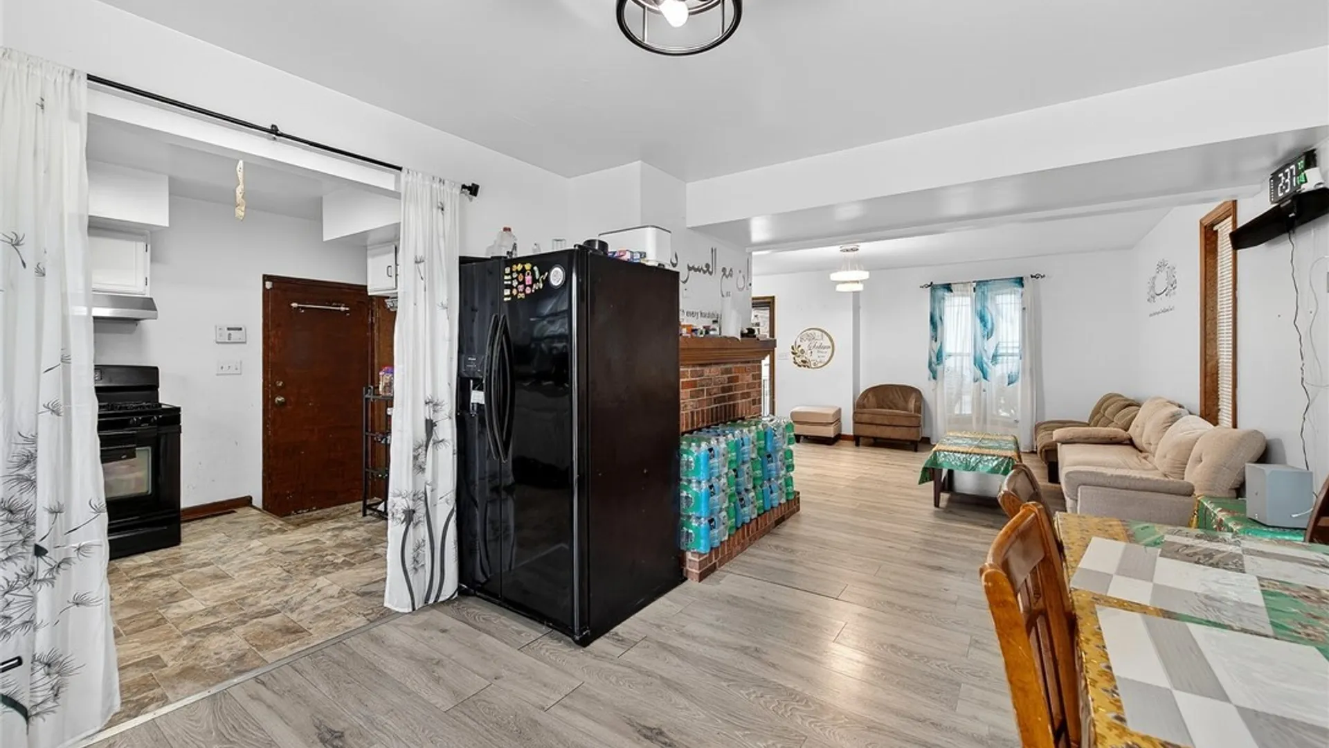 Property at 485 Hickory Street, Buffalo, NY 14204 10
