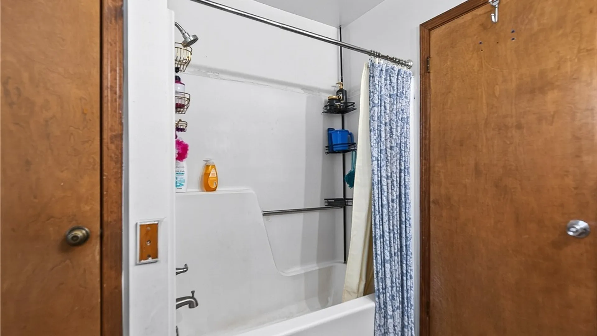 Property at 485 Hickory Street, Buffalo, NY 14204 23