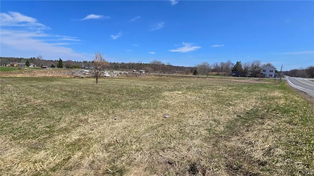 Property at 19 Gristwood Road, Schroeppel, NY 13069