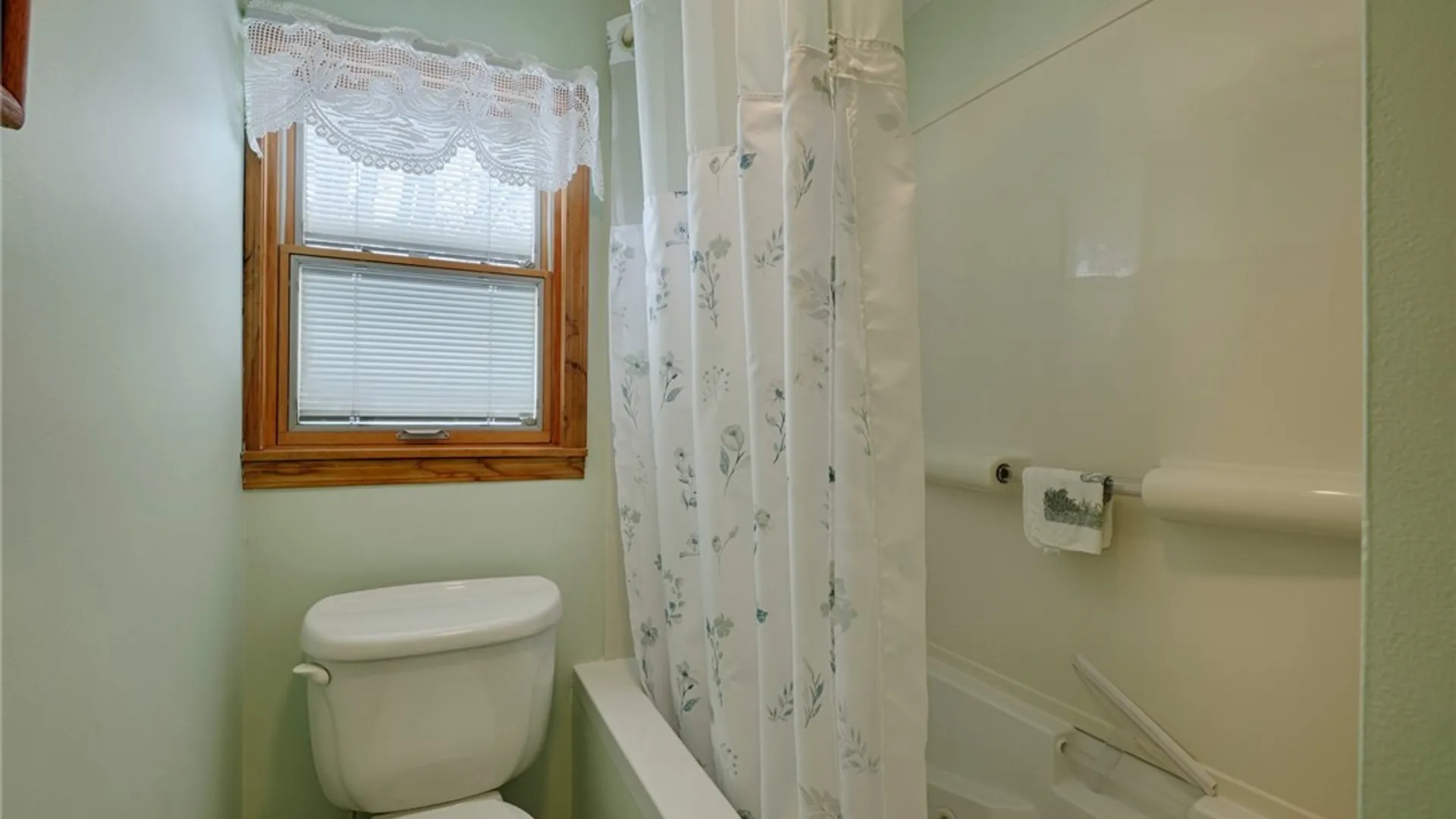 Property at 16505 Rainbow Shores Drive, Clayton, NY 13624 17