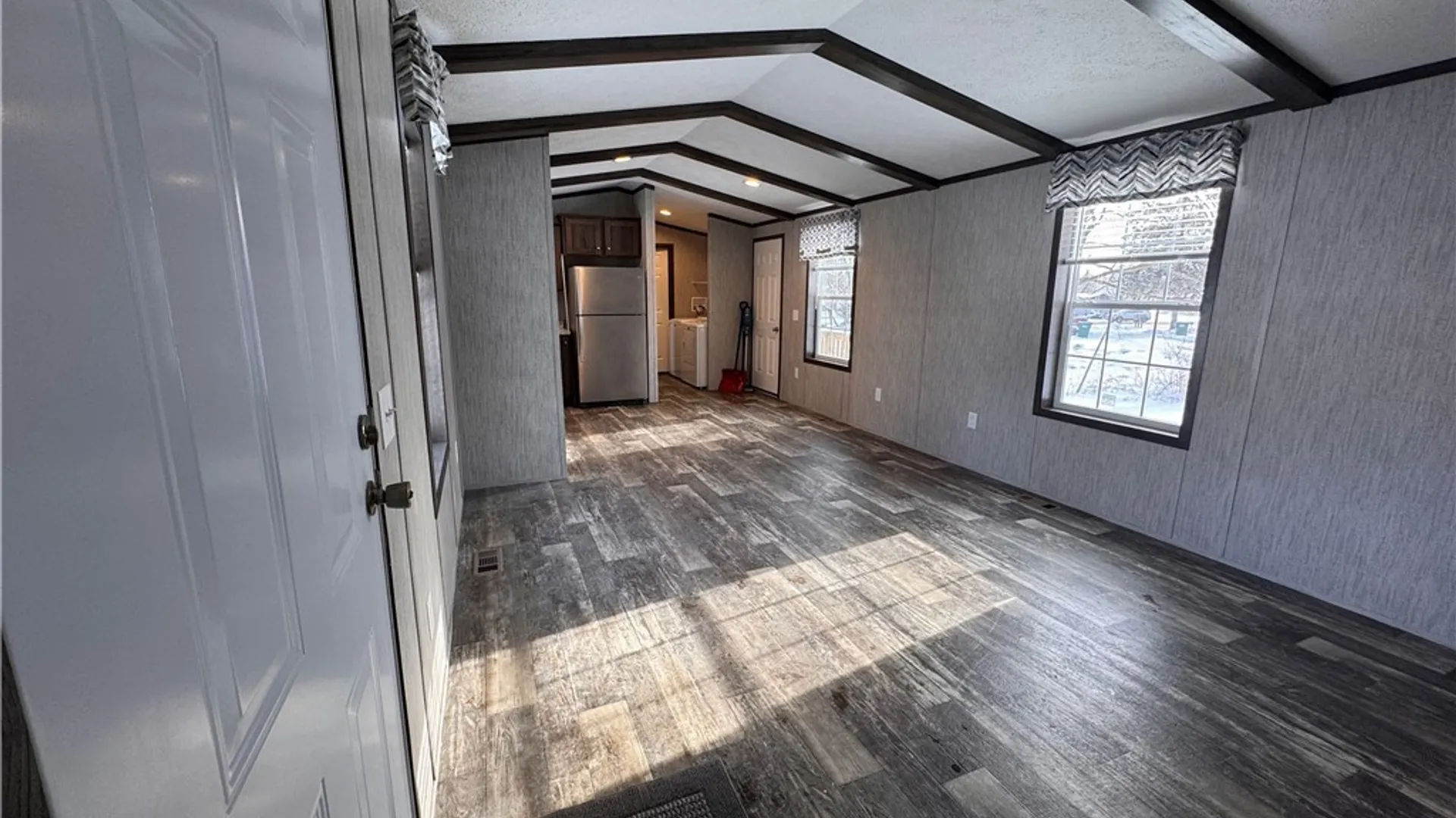 Property at 5 Crystal Lane, Batavia, NY 14020 19